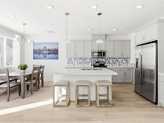 2nd image of 1119 Barry Pl