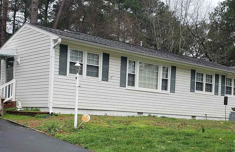 2nd image of 3300 Apache Dr