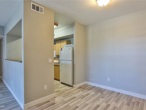 4th image of 8000 Badura Ave Unit 1163