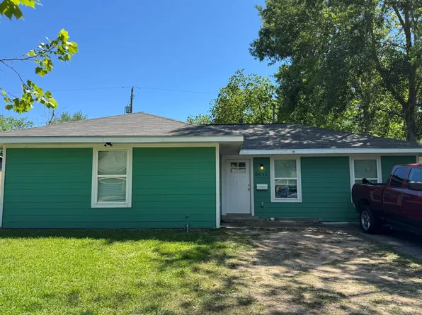 5846 Westover St, Houston, TX 77033