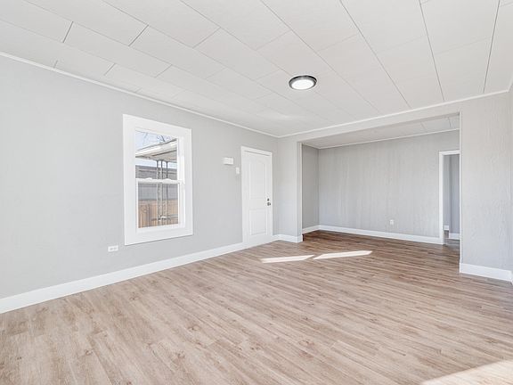 Living Room / Dining Area
