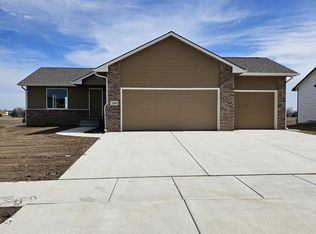 1904 S Stephanie St, Wichita, KS 67207