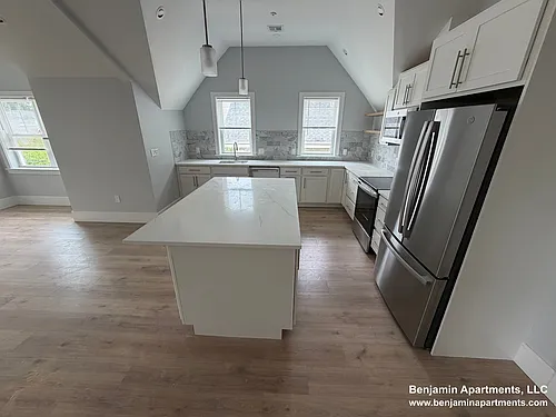 11 Holton St #8 Photo 1