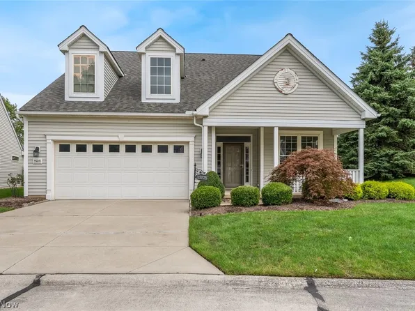 33278 Ambleside Dr, Avon Lake, OH 44012