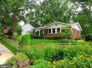 401 Marshall Rd SW, Vienna, VA 22180