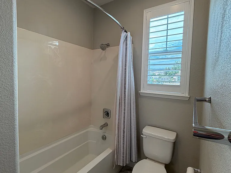 700 Apricot Cir — Photo 26