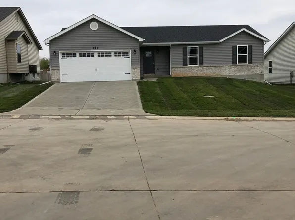 341 Touchdown Dr, Foristell, MO 63348
