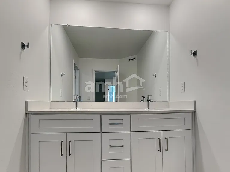 12627 W Flynn Ln — Photo 12