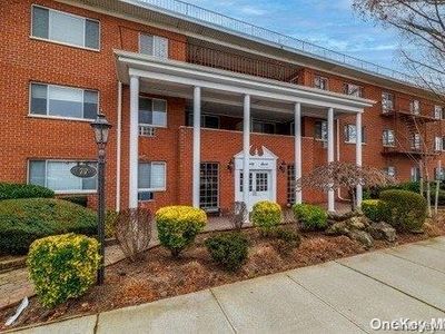77 S Park Avenue S #C-9, Rockville Centre, NY, 11570
