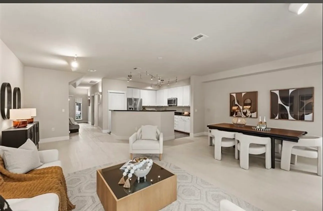2 bed, 2.5 bath, 1680 sqft, $3,490 — Photo 2