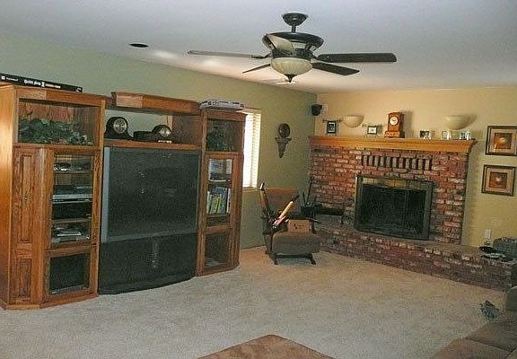 5th image of 1610 W Avenue L4