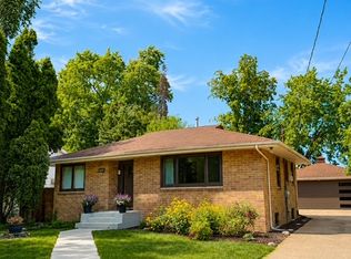 6328 41st Ave N, Crystal, MN 55427