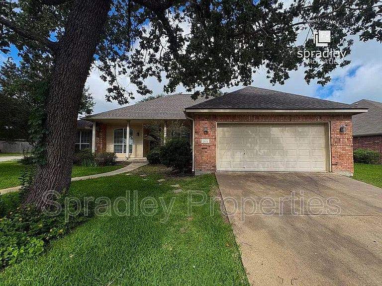 2601 Amber Forest Trl #2601 AMBER FOREST TR — Photo 1