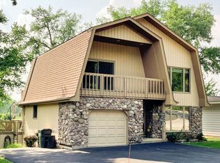 28986 W Manitoba Trl, McHenry, IL 60051