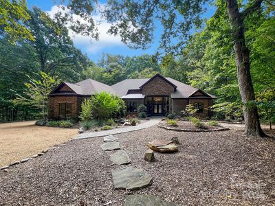 225 Riverton Rd, Matthews, NC, 28104