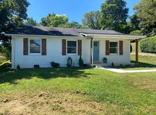 111 Warren St, Burkesville, KY 42717