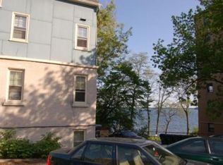529 N Pinckney St APT 8, Madison, WI 53703
