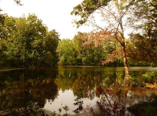 566 Mount Vernon Rd, Columbus, MS 39702