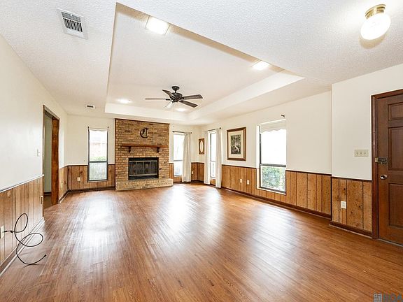 4th image of 57930 Borruano Dr