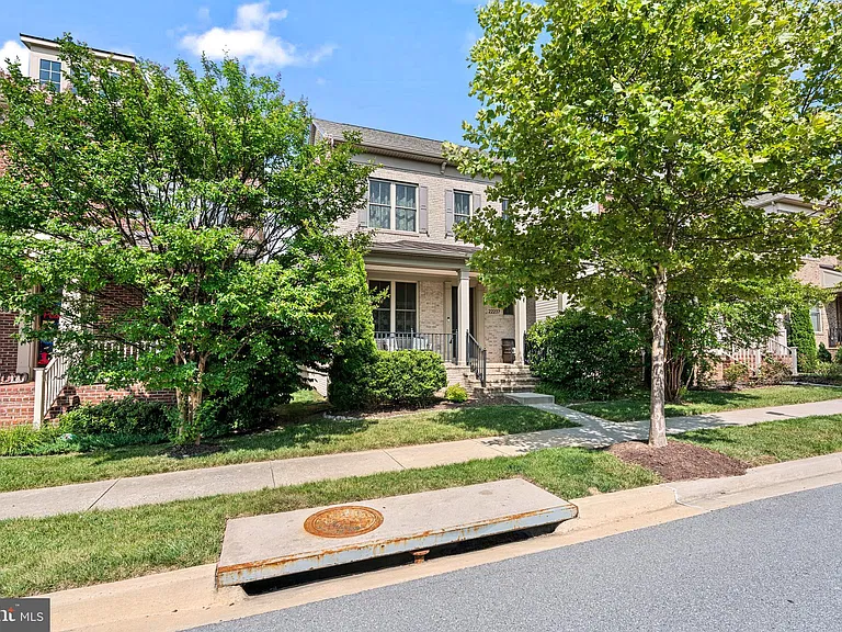 22237 Fulmer Ave — Photo 38