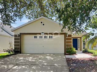 1406 Dew Bloom Rd, Valrico, FL 33594