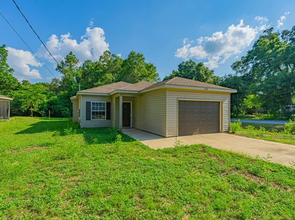 605 E Williams Ave, Crestview, FL 32539