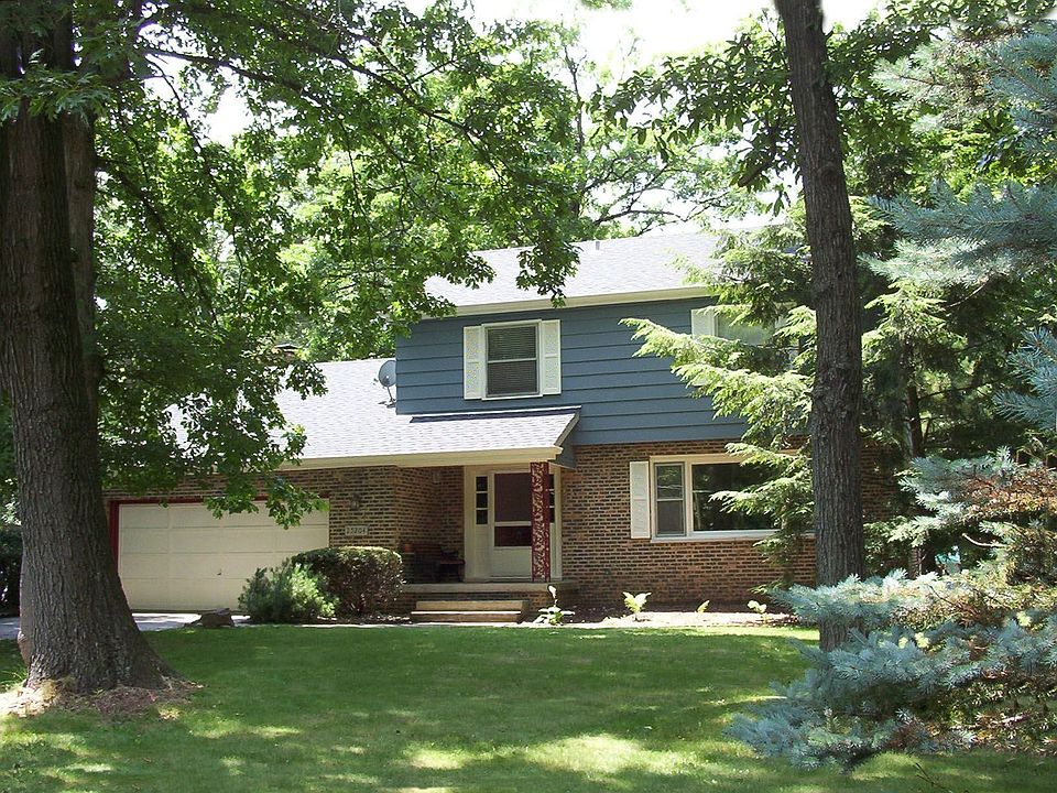1st image of 25204 S Stoney Island Ave