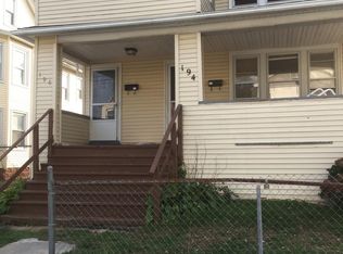 194-196 Adams St, Bridgeport, CT 06607