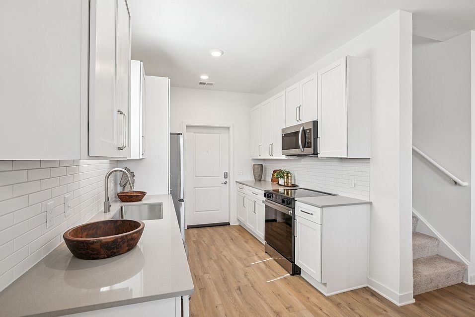 Unit 12507, Unit 12506, Unit 12501