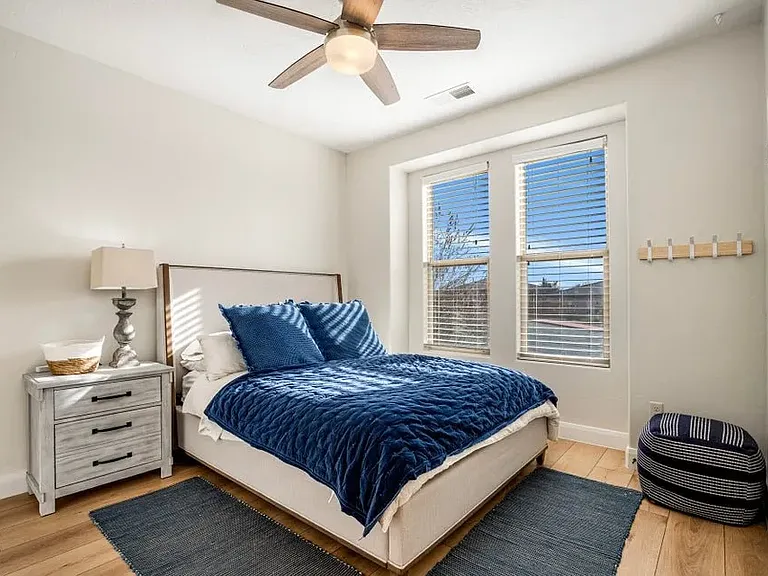 143 N Cortez Trl — Photo 16