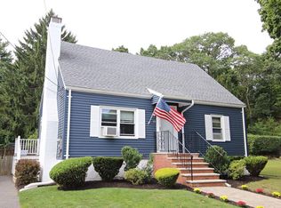 40 Lawndale Ave, Saugus, MA 01906