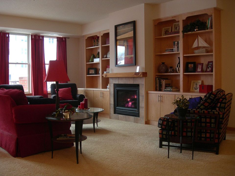2nd image of 640 Main St N APT 38