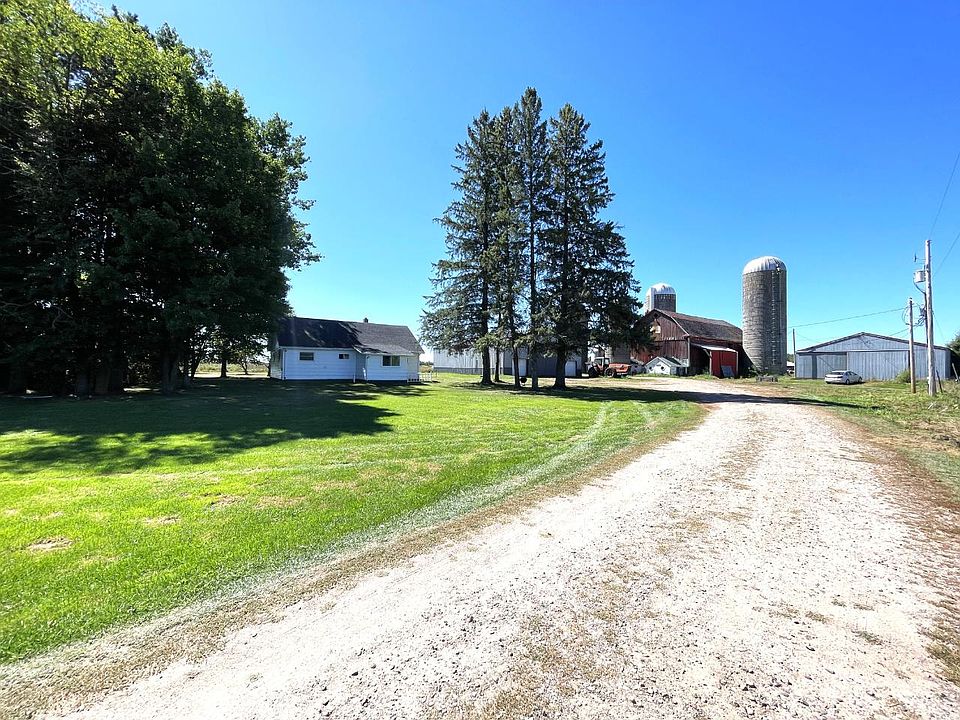 N4435 Schielke Rd, Gleason, WI 54435 | Zillow