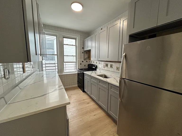 2116 Virgil Pl #2 — Photo 1