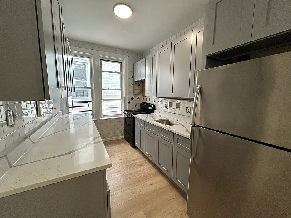 2116 Virgil Pl #2