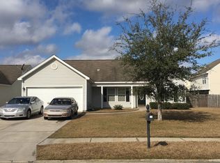 11 Willow Lakes Dr, Savannah, GA 31419