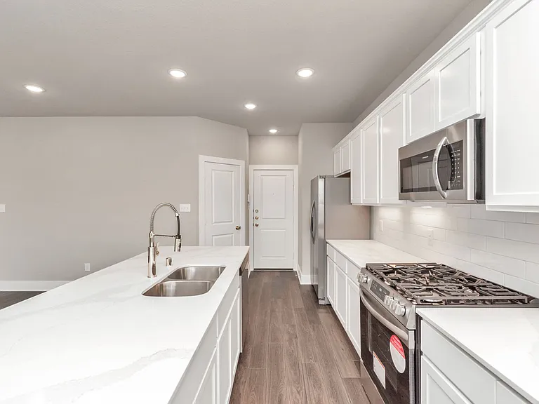 10618 Cascade Creek Dr — Photo 23