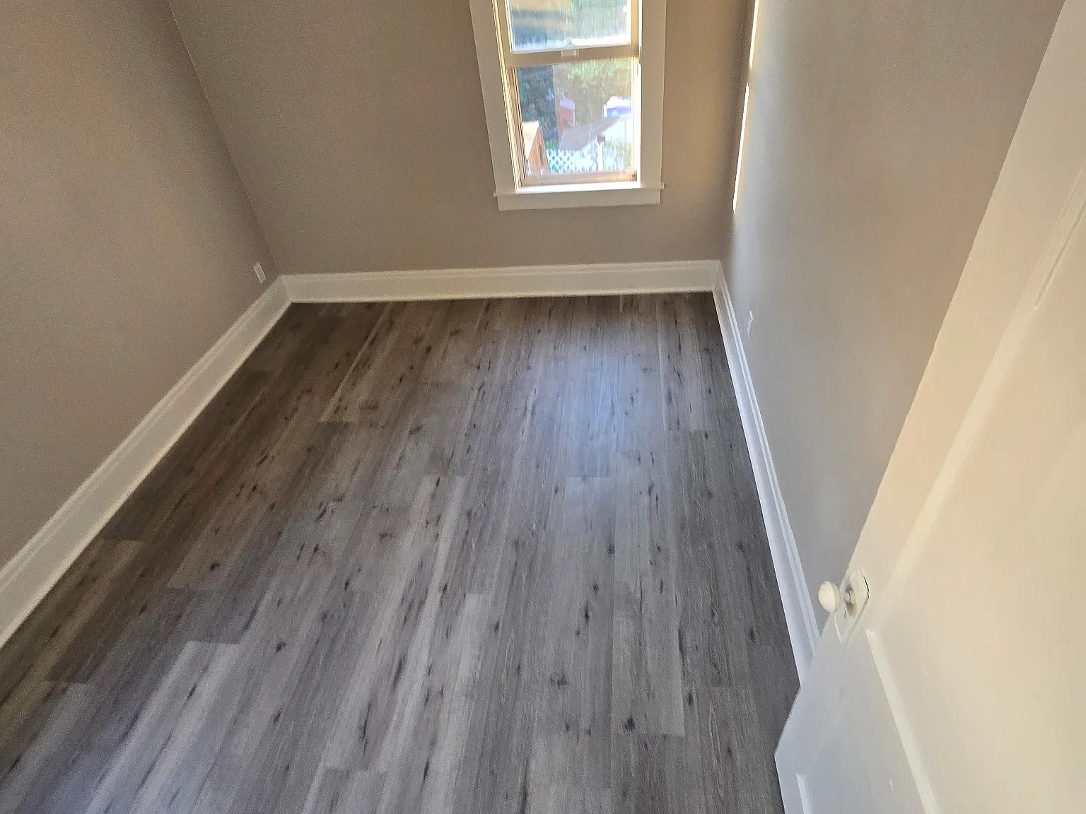 1020 3rd St S — Photo 2