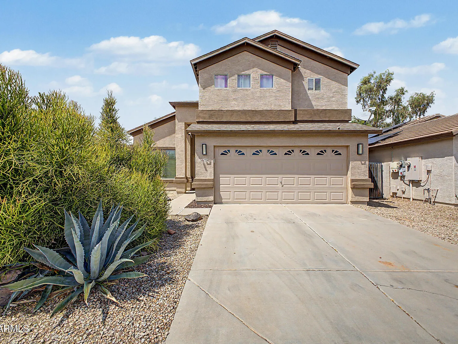 4 bed, 3.0 bath, 2192 sqft, $2,250 — Photo 1