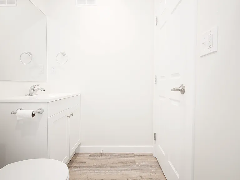 100 Southview Cres #1401 — Photo 26