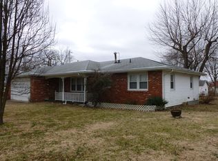 415 S Pine St, Buffalo, MO 65622