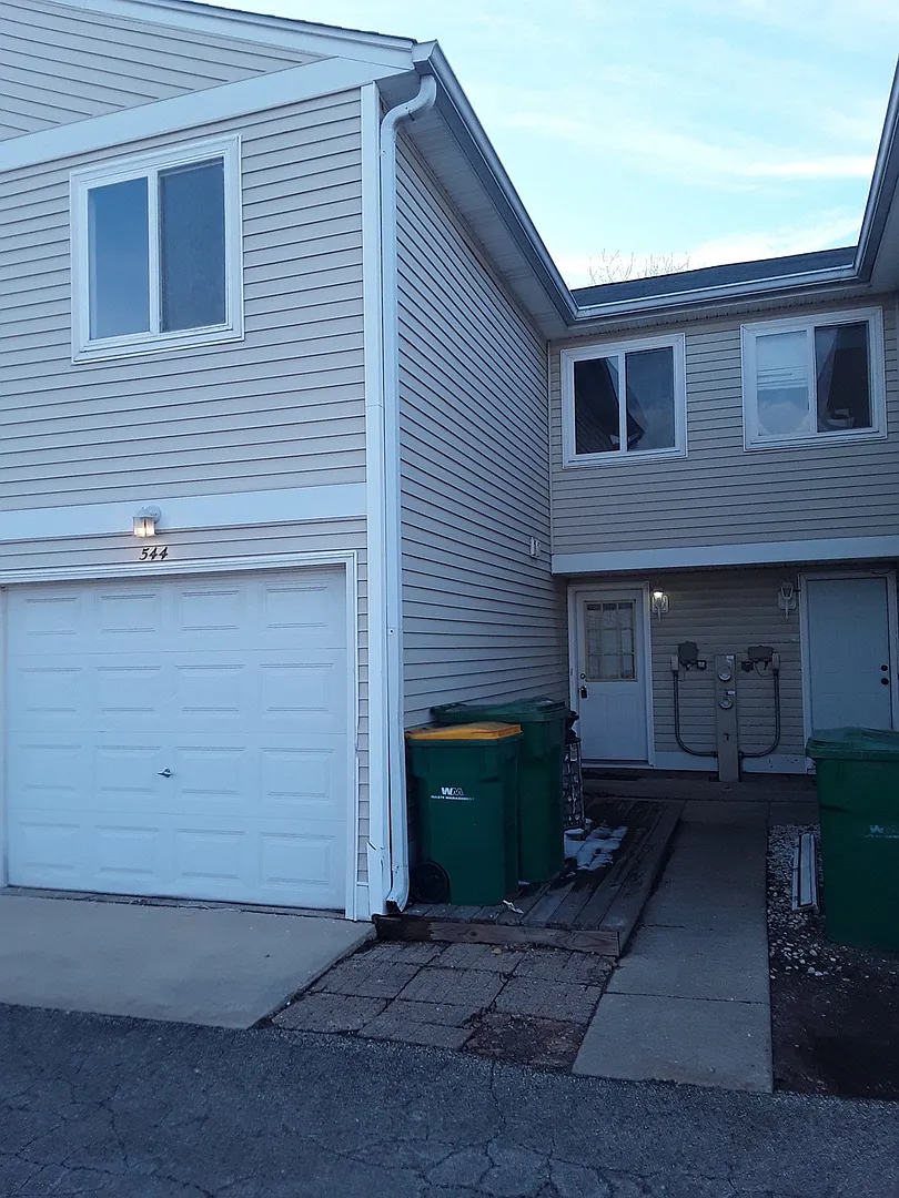 P018 / 544 Meadow Green Ln - 1 — Photo 1