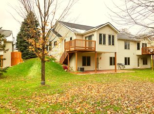 1086 Jenna Dr, Davison, MI