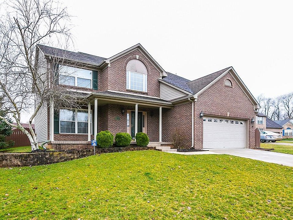 2nd image of 2700 Suzanne Cir