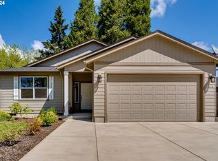 3915 Royal Ave, Eugene, OR 97402
