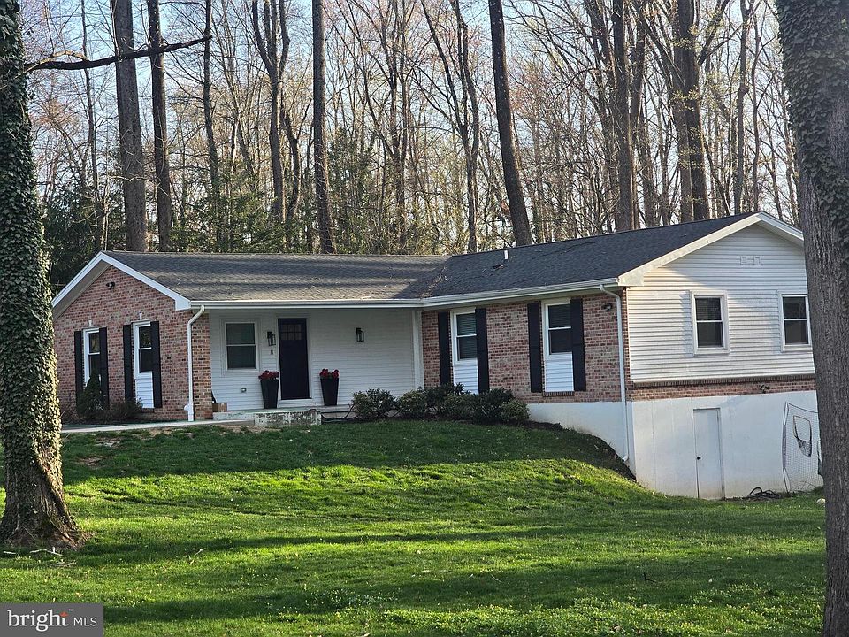 1st image of 66 Springs Dr