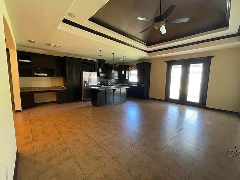 3122 Rosco — Photo 3