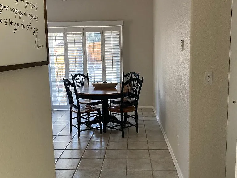 7108 McEwan St — Photo 13