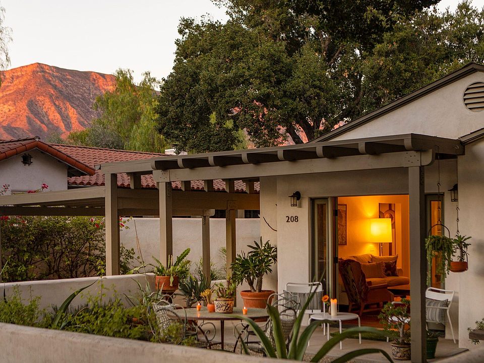 1st image of 208 Topa Topa Dr