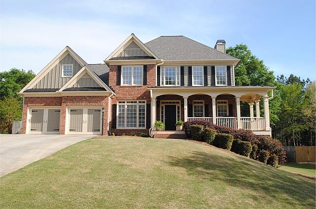 1st image of 557 Richmond Pl